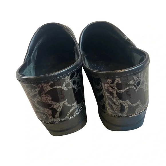 DANSKO black & silver patent leather professional silver clogs size 40 (9.5/10) - Picture 6 of 7